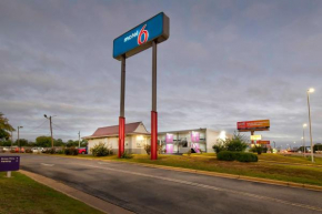 Motel 6 Tuscaloosa AL University